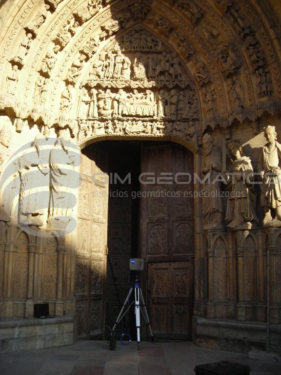 foto15_Portico de la Catedral de León